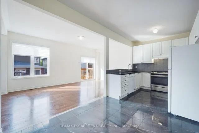 Additional image 16 of 489 Downes Jackson Hts