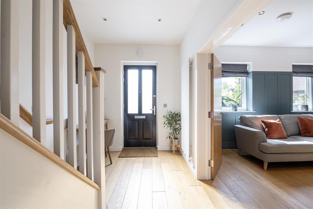 Additional image 6 of Gibbs Close, Harpenden