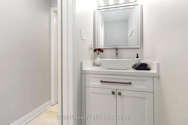 Additional image 20 of 3208 Renton Rd