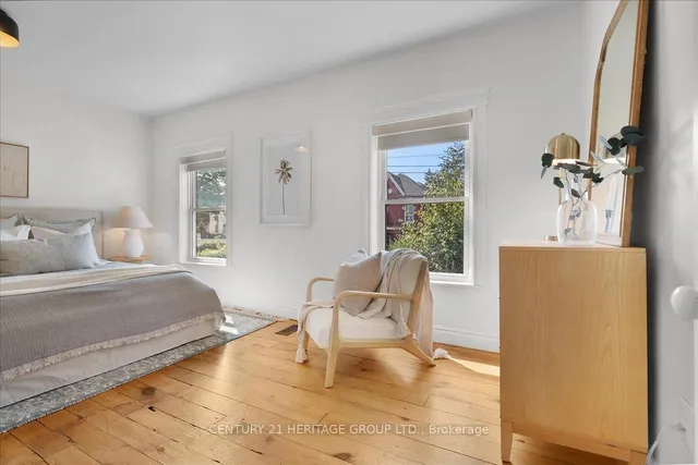 Additional image 19 of 40 Emerald St