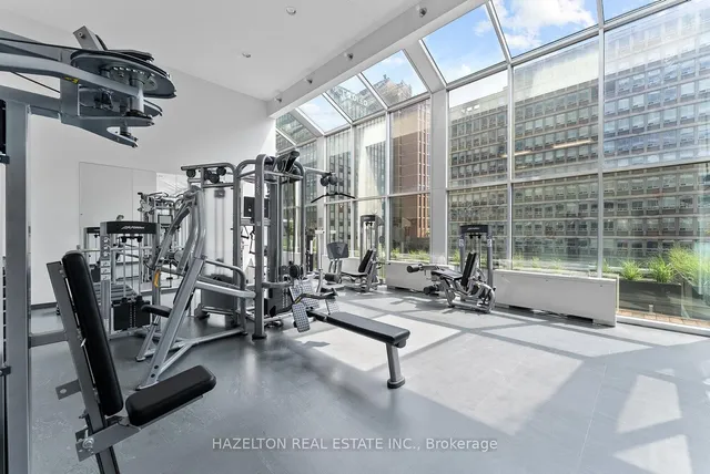 Additional image 38 of 110 Bloor St Unit 2008