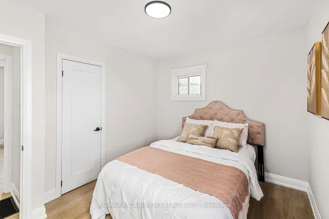 Additional image 20 of 237 Adair Ave