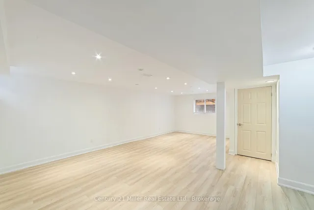 Additional image 32 of 1363 Harmsworth Sq