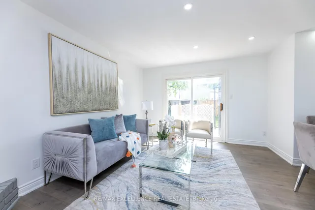 Additional image 7 of 20 Hedgeson Crt