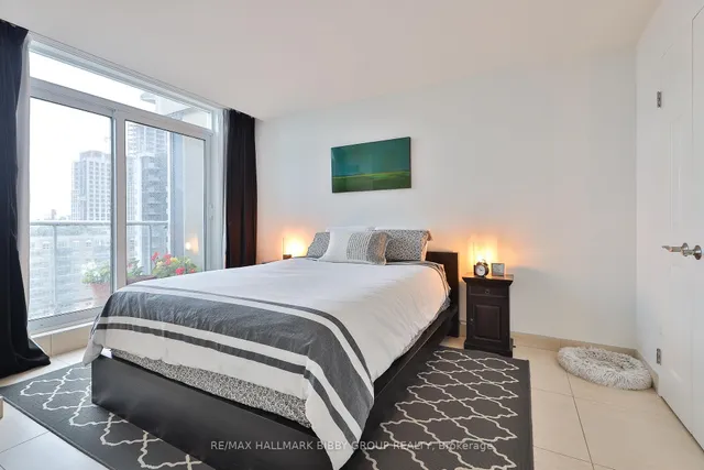 Additional image 24 of 230 King St Unit PH18