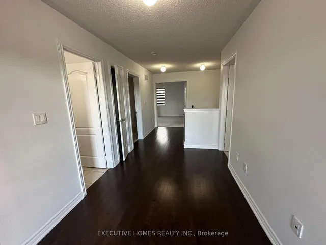 Additional image 16 of 21 Elmcrest Dr