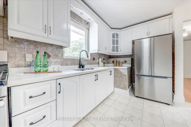 Additional image 12 of 63 Lynvalley Cres