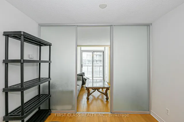 Additional image 16 of 51 Lower Simcoe St Unit 1202