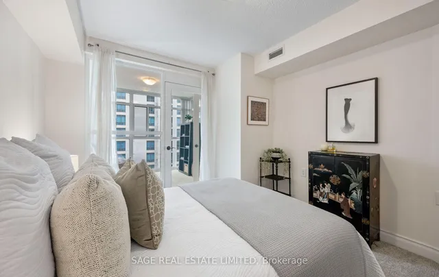 Additional image 23 of 3 Marine Parade Dr Unit 1005