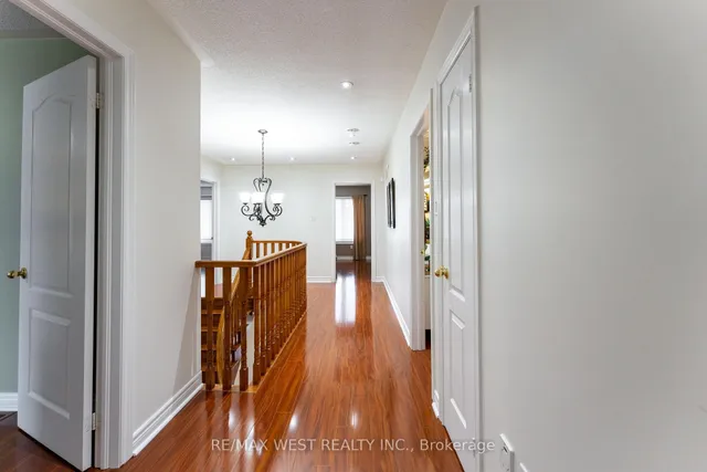 Additional image 30 of 8 Yellow Avens Blvd