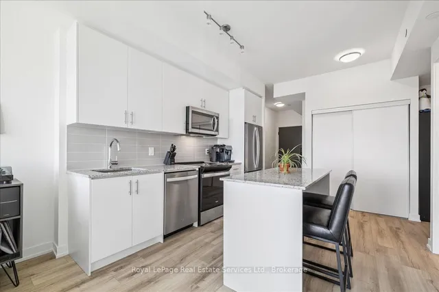 Additional image 12 of 335 WHEAT BOOM Dr Unit 2001