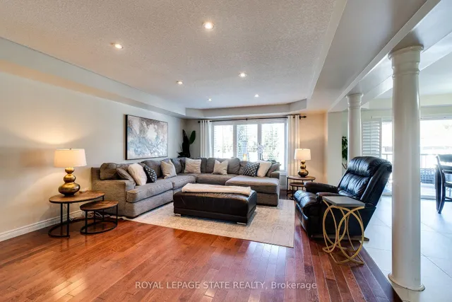 Additional image 6 of 274 Springvalley Cres