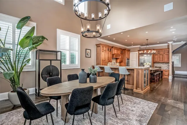 Additional image 15 of 253 Rossmore Blvd