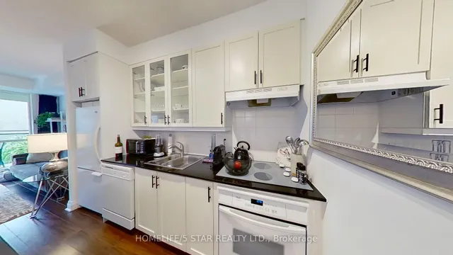 Additional image 3 of 25 SCRIVENER Sq Unit 209