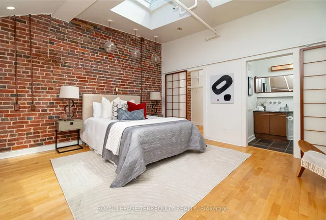 Additional image 16 of 81A Front St Unit 409