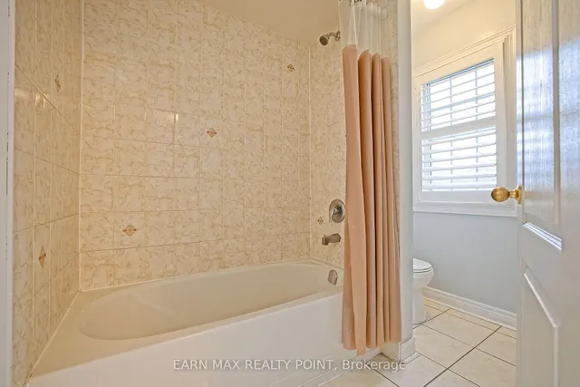 Additional image 38 of 35 Abitibi Lake Dr