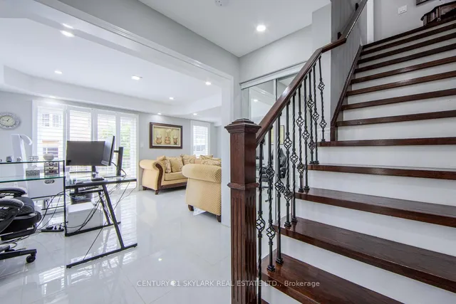 Additional image 13 of 21 Decker Hollow Circ