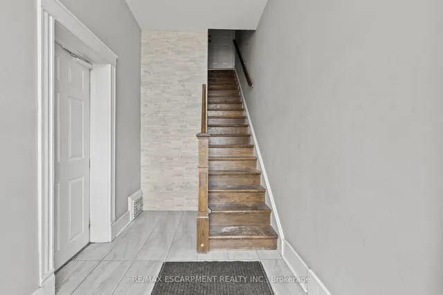 Additional image 17 of 181 West Ave