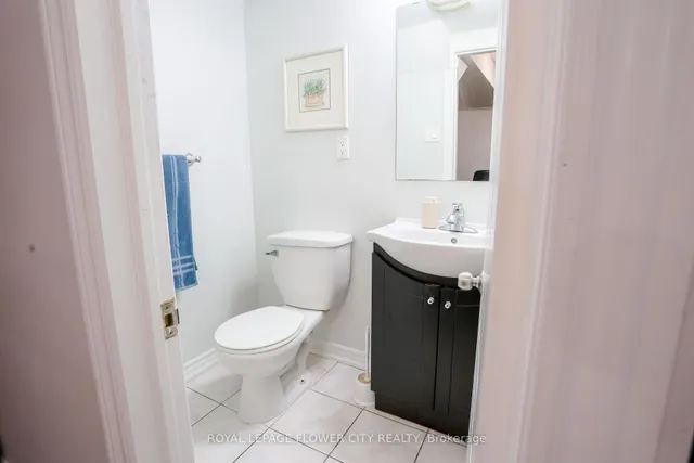 Additional image 37 of 19 Teal Crest Circ