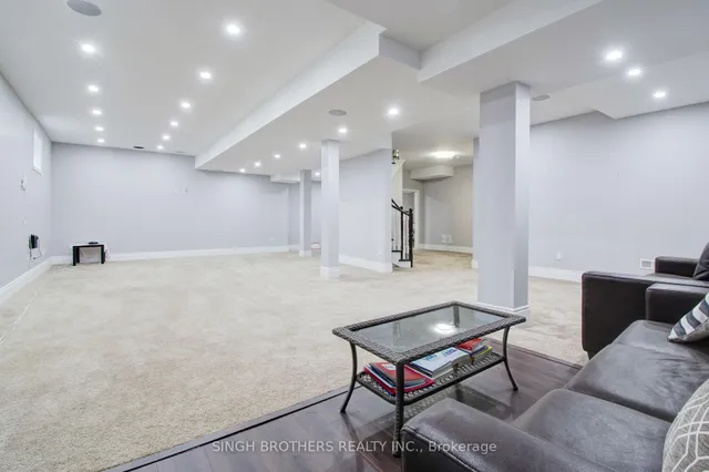 Additional image 44 of 15 Degrey Dr