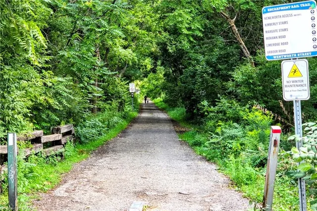 Additional image 31 of 479 Charlton Ave Unit 408