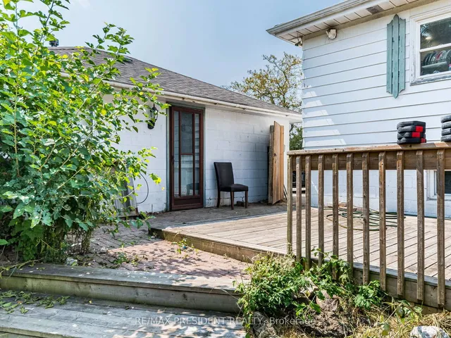 Additional image 38 of 135 Kitchener Rd