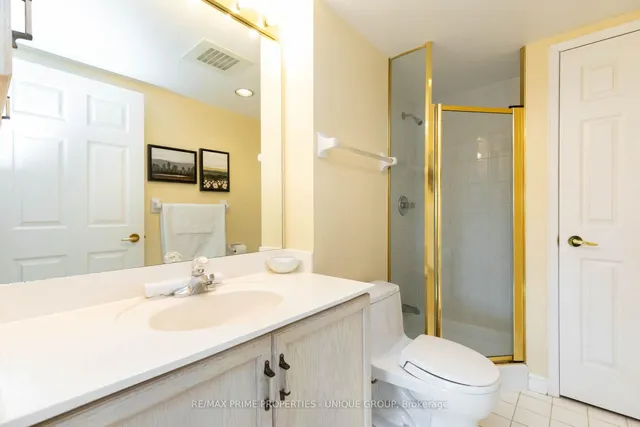 Additional image 27 of 18 Concorde Pl Unit 726