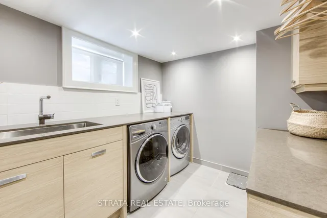 Additional image 38 of 33 Shadwick Dr