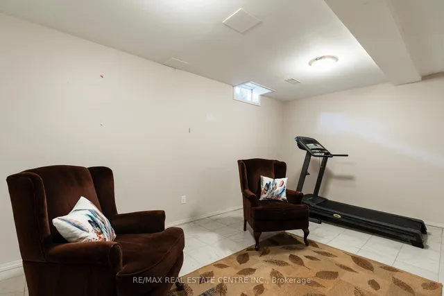 Additional image 29 of 10 Cadham Blvd Unit 37