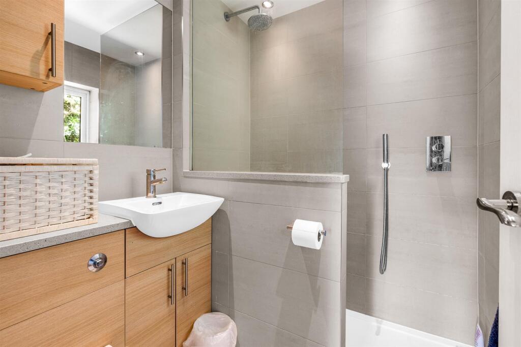 Additional image 18 of Birch Grove, Welwyn