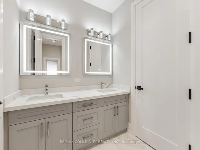 Additional image 27 of 37 Sugarbush Sq