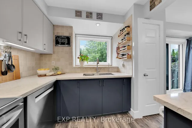 Additional image 16 of 5129 Lampman Ave