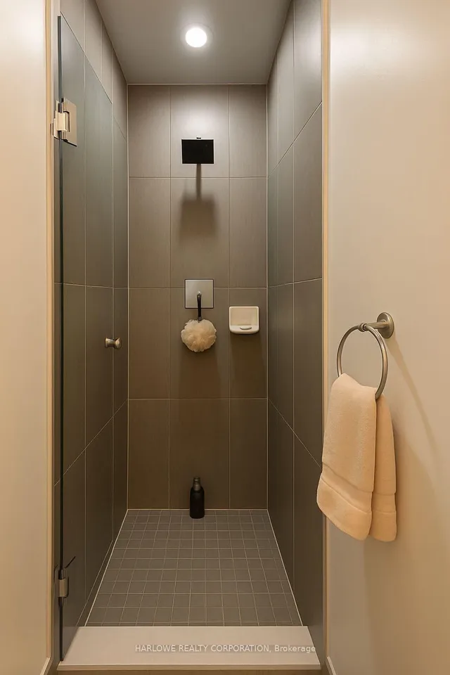 Additional image 5 of 60 Princess St Unit 1031 SE