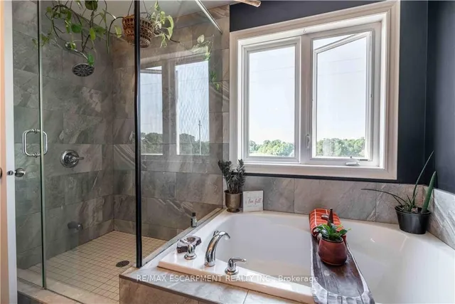 Additional image 24 of 95 Greti Dr