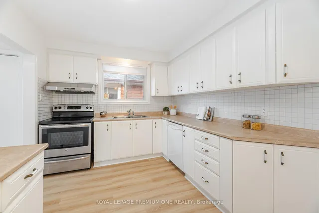 Additional image 30 of 16 Reiber Cres