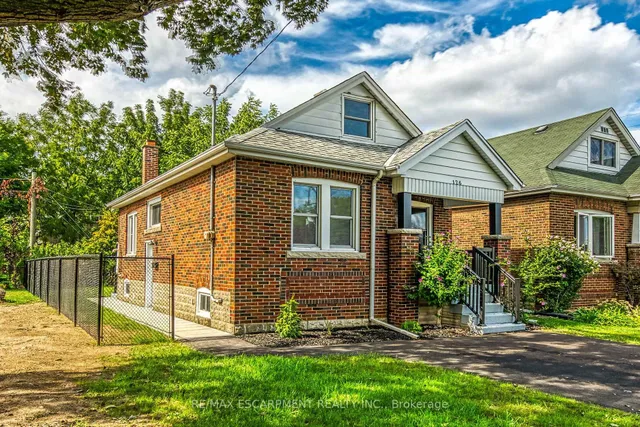 126 AUBURN Ave