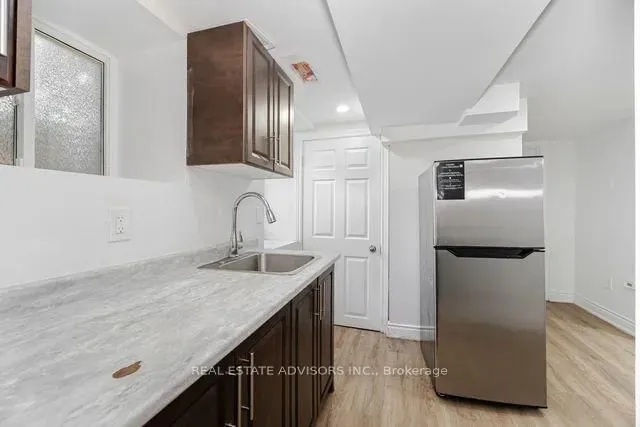 Additional image 31 of 4 Parkend Ave