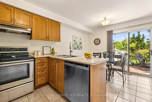 Additional image 9 of 198 Pressed Brick Dr