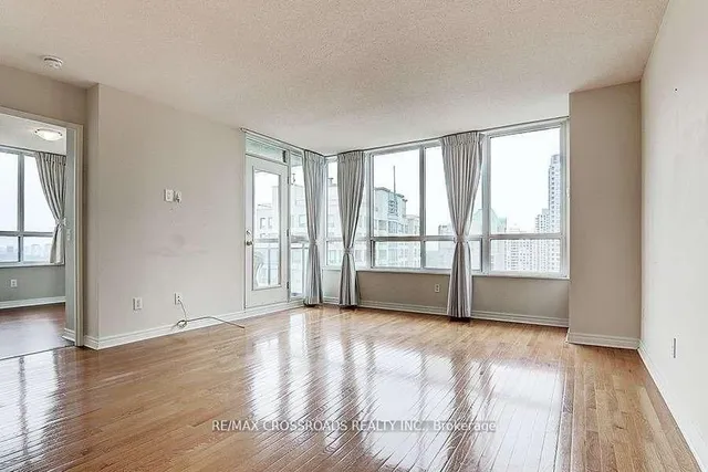 Additional image 6 of 18 Parkview Ave Unit 2106
