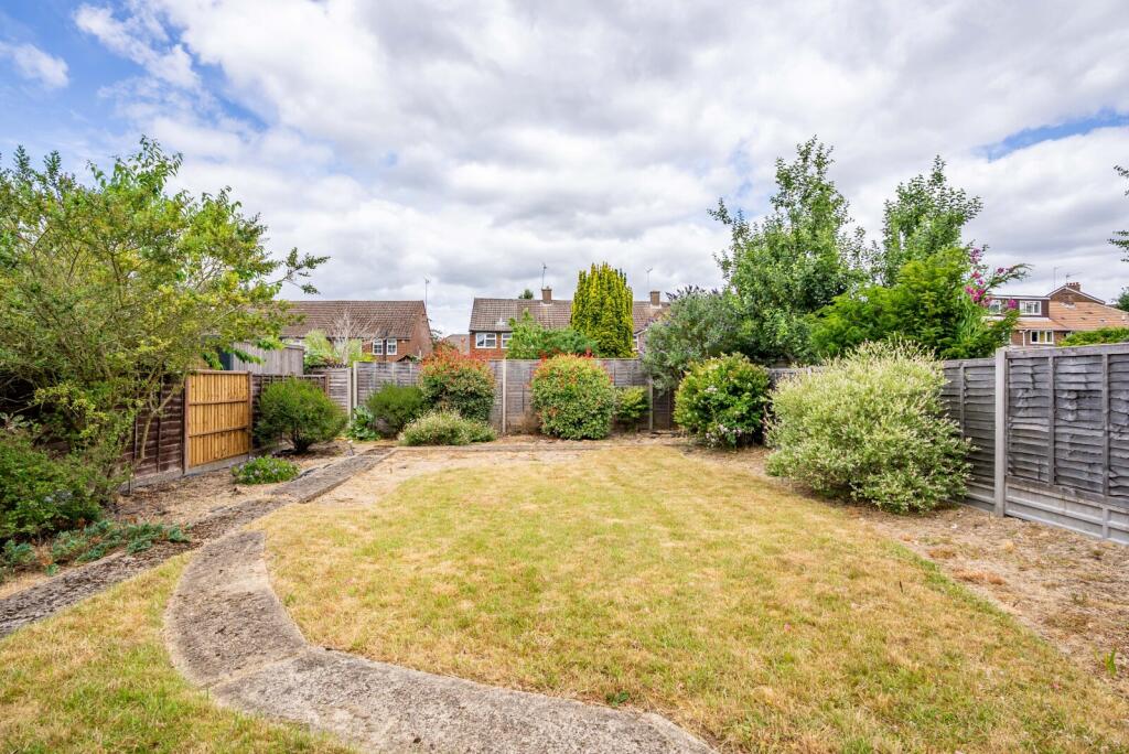 Additional image 3 of St. Vincent Drive, St. Albans, Hertfordshire, AL1