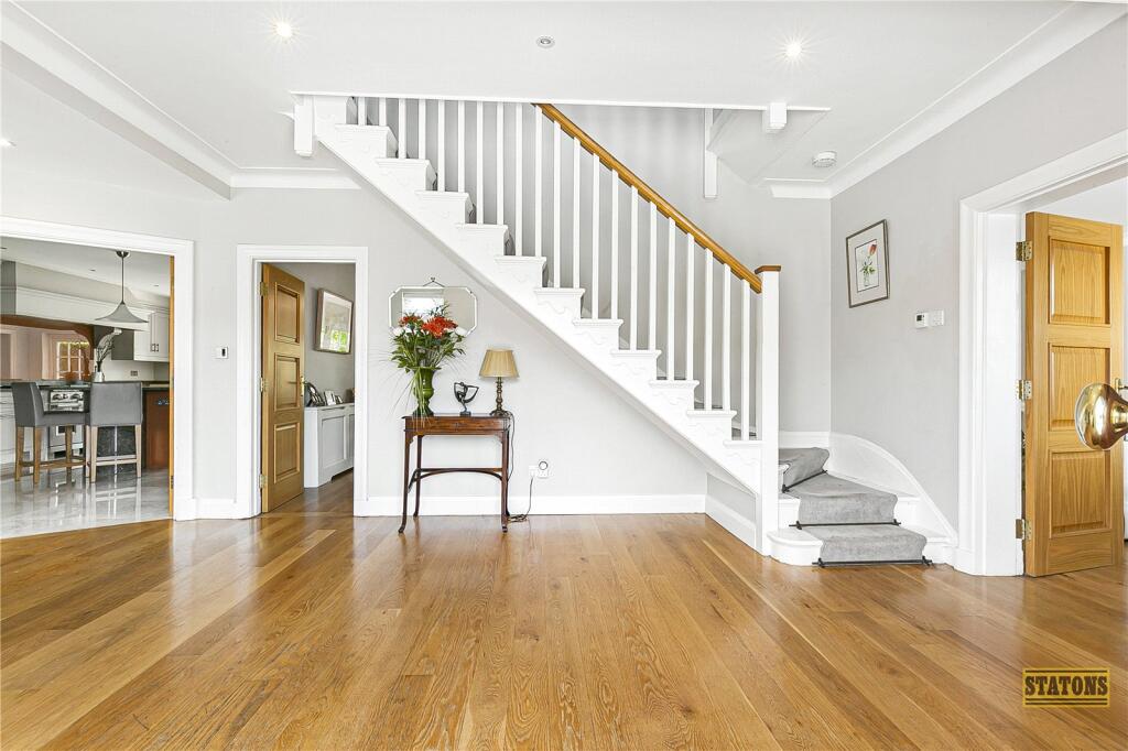 Additional image 2 of Brookmans Avenue, Brookmans Park, Hertfordshire, AL9