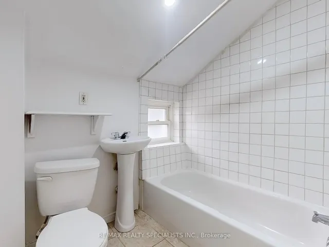 Additional image 32 of 18 Mary St