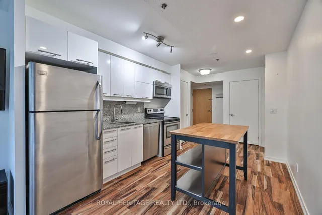 38 Joe Shuster Way Unit 104