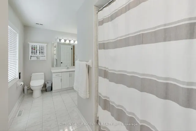 Additional image 39 of 11 Safari Crt