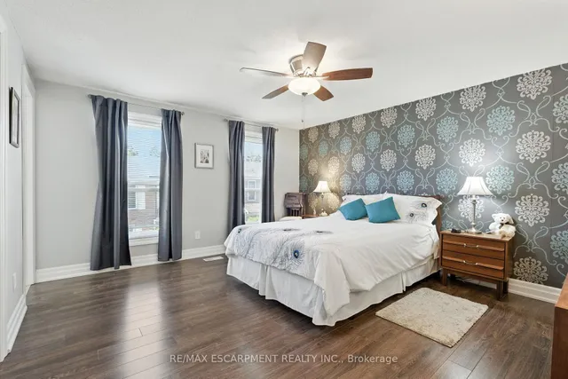 Additional image 22 of 2254 Upper Middle Rd Unit 3