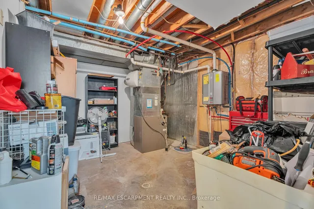 Additional image 35 of 2 Vinehill Dr