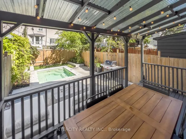 Additional image 13 of 92 Dagmar Ave