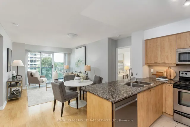 Additional image 8 of 1403 Royal York Rd Unit 708