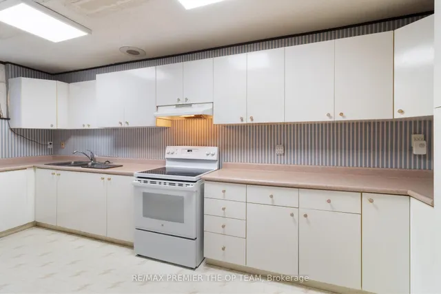 Additional image 33 of 6 Larkfield Rd