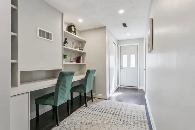 Additional image 30 of 462 The Kingsway